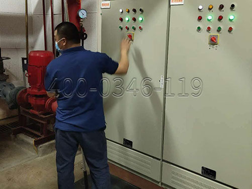 聯(lián)動(dòng)水泵控制柜維保