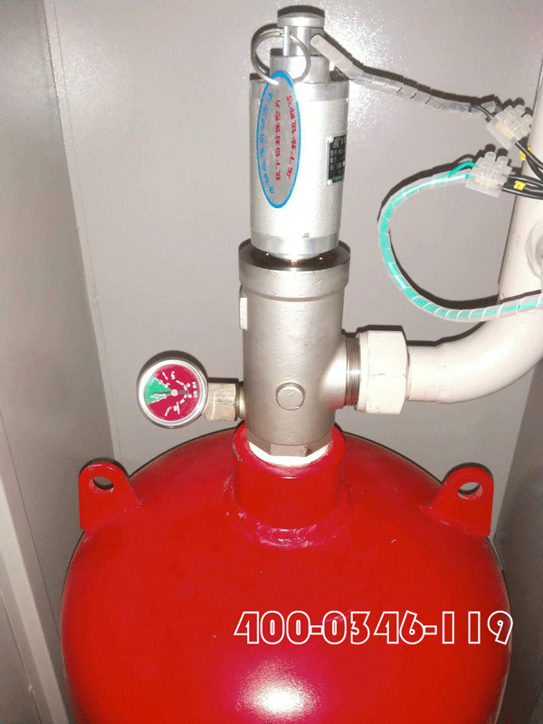 安裝二氧化碳?xì)怏w滅火系統(tǒng)通常會(huì)使用哪種啟動(dòng)方式？